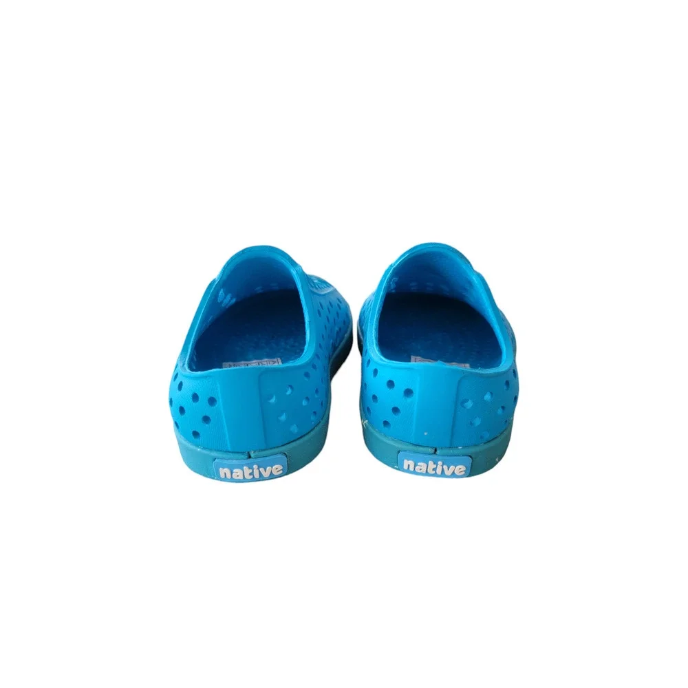 Native Jefferson Bloom Speckled Blue Rubber Slip-On Sneakers Size 4 (Baby)‎